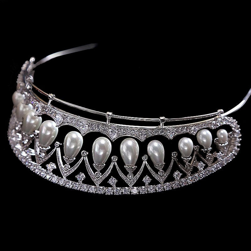Empress Alexandra Feodorovna's Drop Pearl Tiara