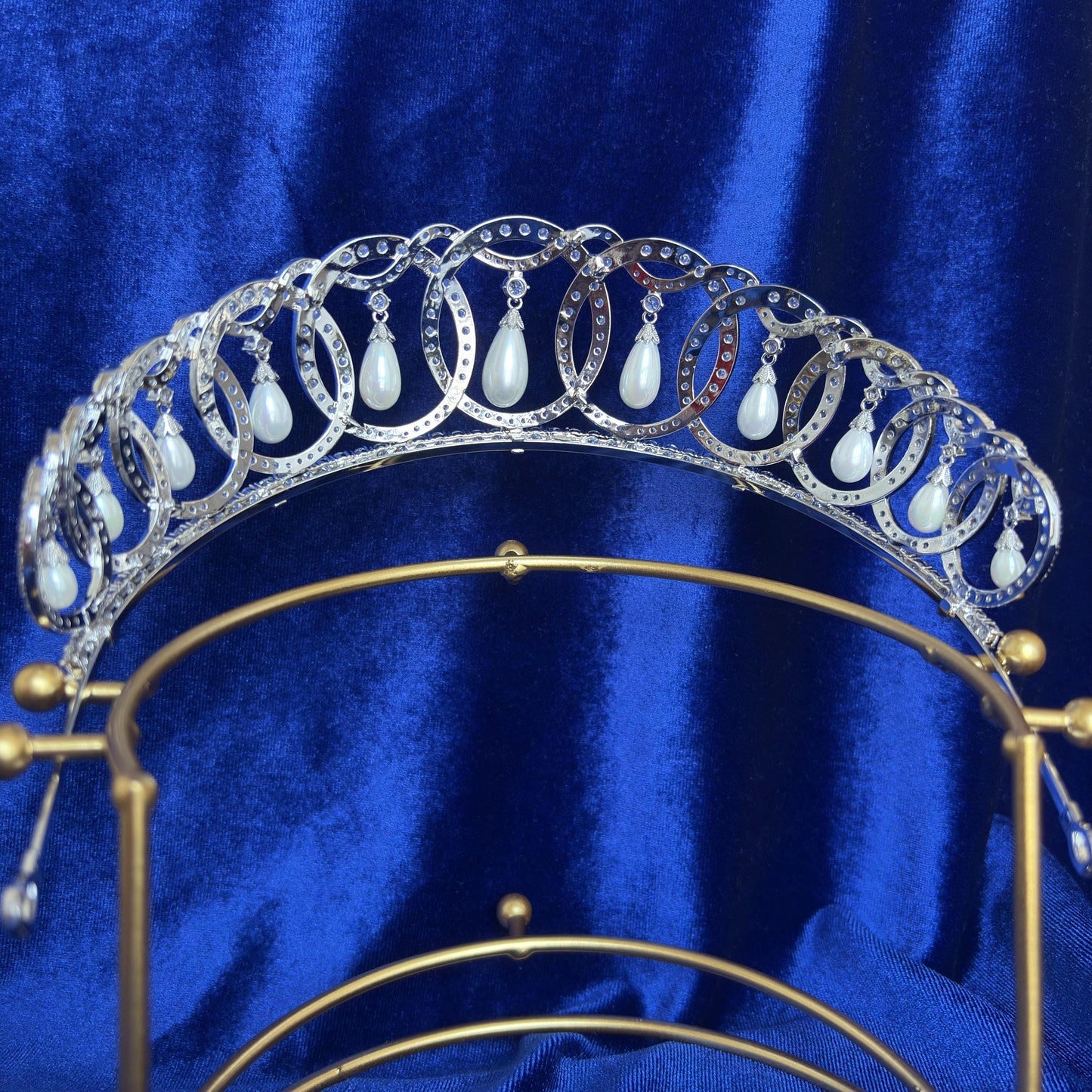 The Vladimir Tiara Queen Elizabeth II British Royal Jewelry Pearl Wedding Bridal Crown Luxury Cubic Zirconia Real American Diamond Handmade