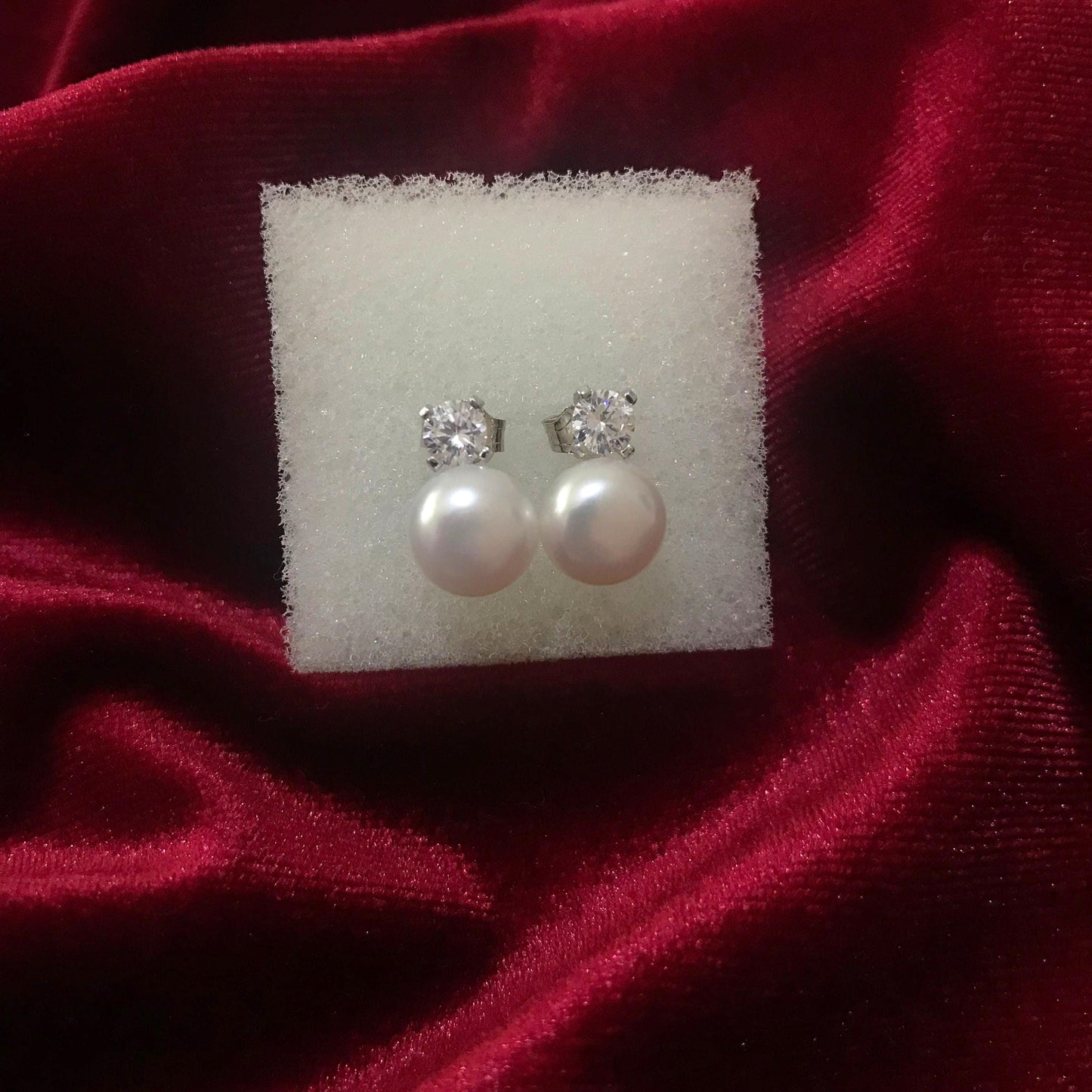 The Ladies of Devonshire Earrings Daily Pearl Earrings of HM Queen Elizabeth II Premium Quality Moissanite & Fresh Water Pearl British Royal