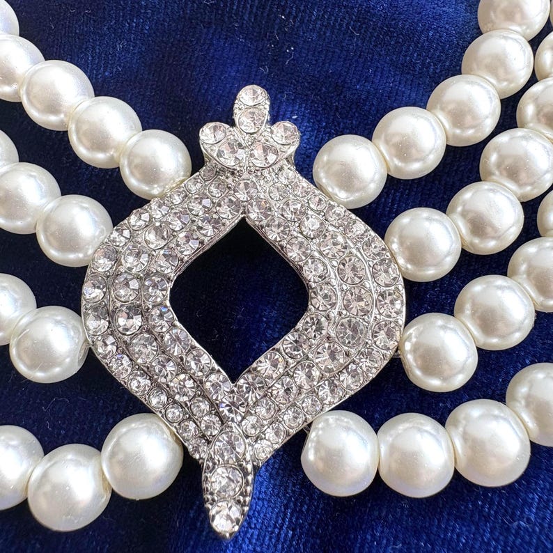 Queen Elizabeth II Japanese 4 Row Pearl Choker Replica