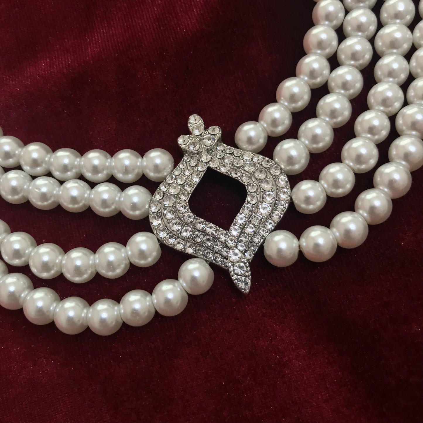Queen Elizabeth II Japanese 4 Row Pearl Choker Replica