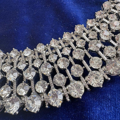 Kate Middleton Fast Fashion Crystal Statement Collar Necklace Replica
