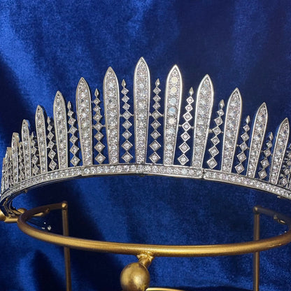 Queen Mary's Fringe Tiara Queen Elizabeth II Wedding Tiara