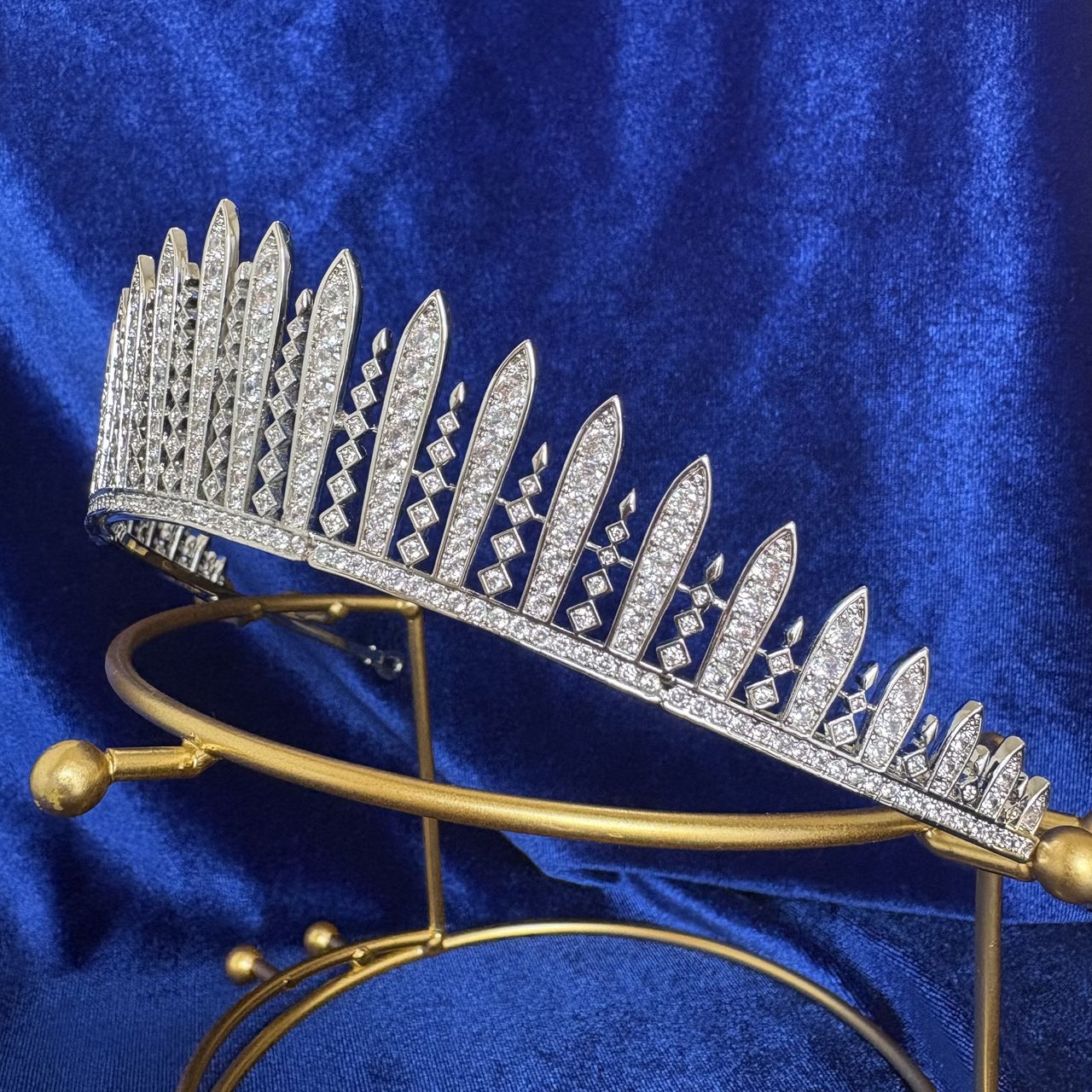 Queen Mary's Fringe Tiara Queen Elizabeth II Wedding Tiara