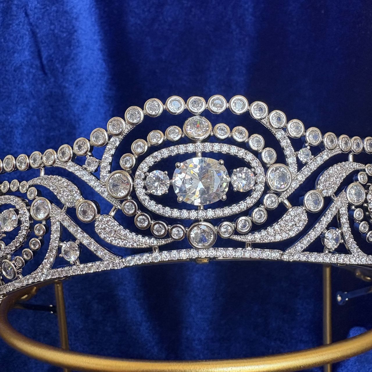 The Duchess of Calabria’s Sapphire Tiara Replica - Bourbon Royal Crown