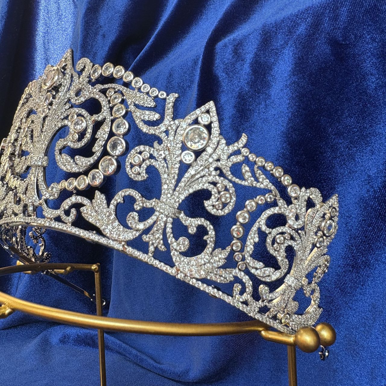 Queen Victoria Eugenie of Spain Fleur de Lys Tiara Replica - Spanish Crown