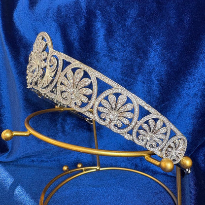 Queen Mary’s Gloucester Honeysuckle Tiara
