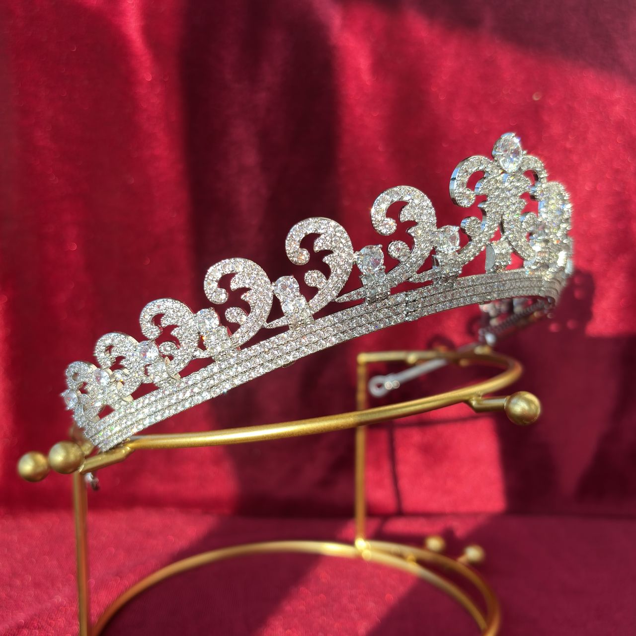 Princess Catherine - Duchess of Cambridge -Halo Scroll Wedding Tiara Replica