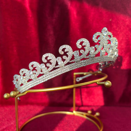 Princess Catherine - Duchess of Cambridge -Halo Scroll Wedding Tiara Replica