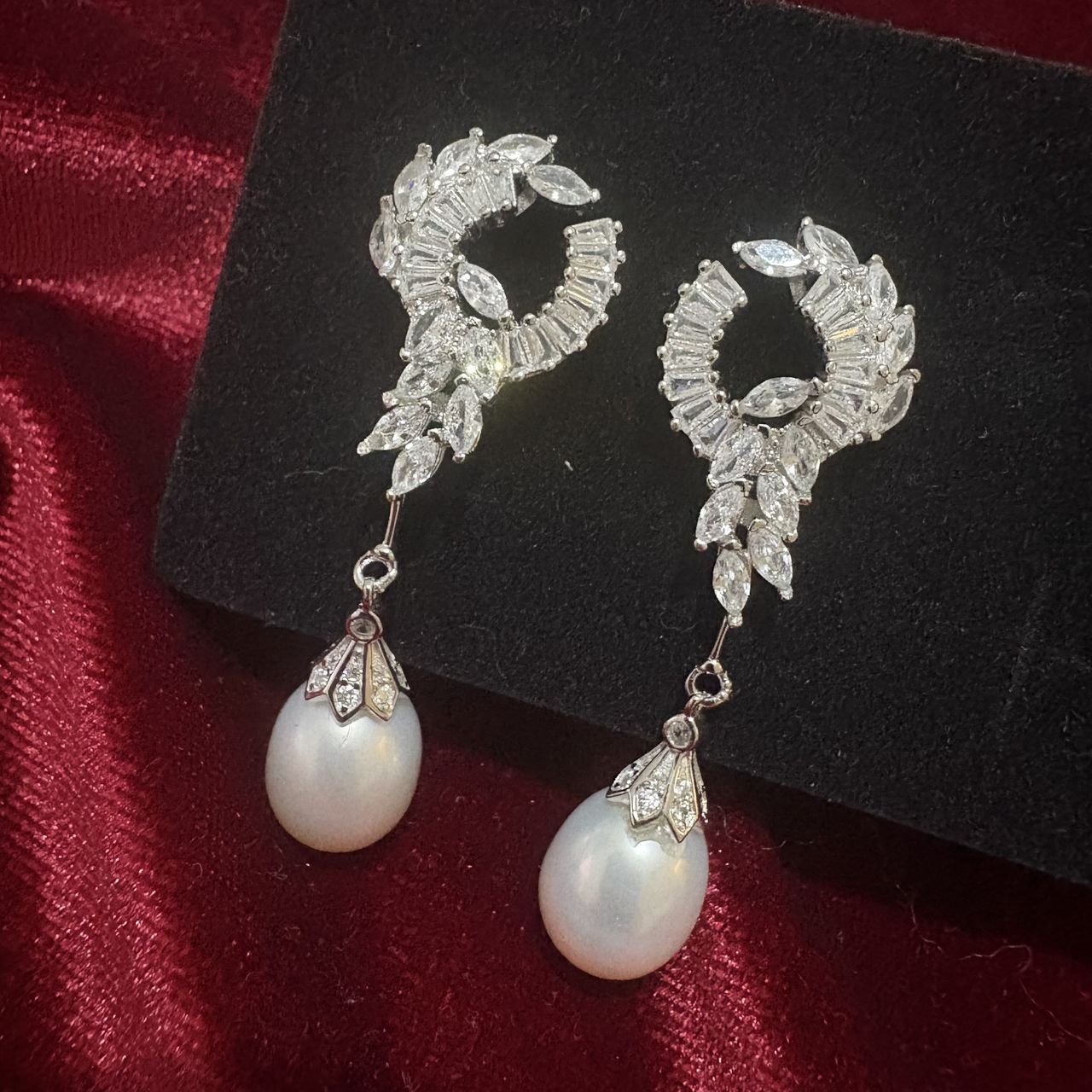 Princess Catherine Kate Middleton  South Sea Shell Pearl Coronation Earrings