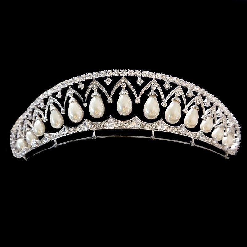 Empress Alexandra Feodorovna's Drop Pearl Tiara