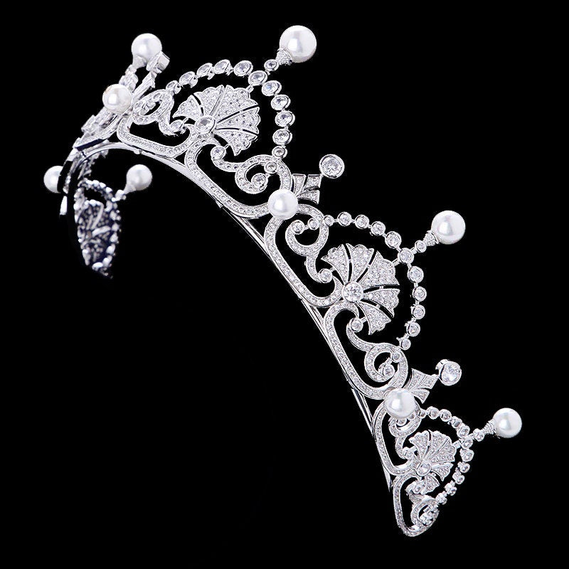 The Lotus Flower Tiara - Kate Middleton, Princess Margaret