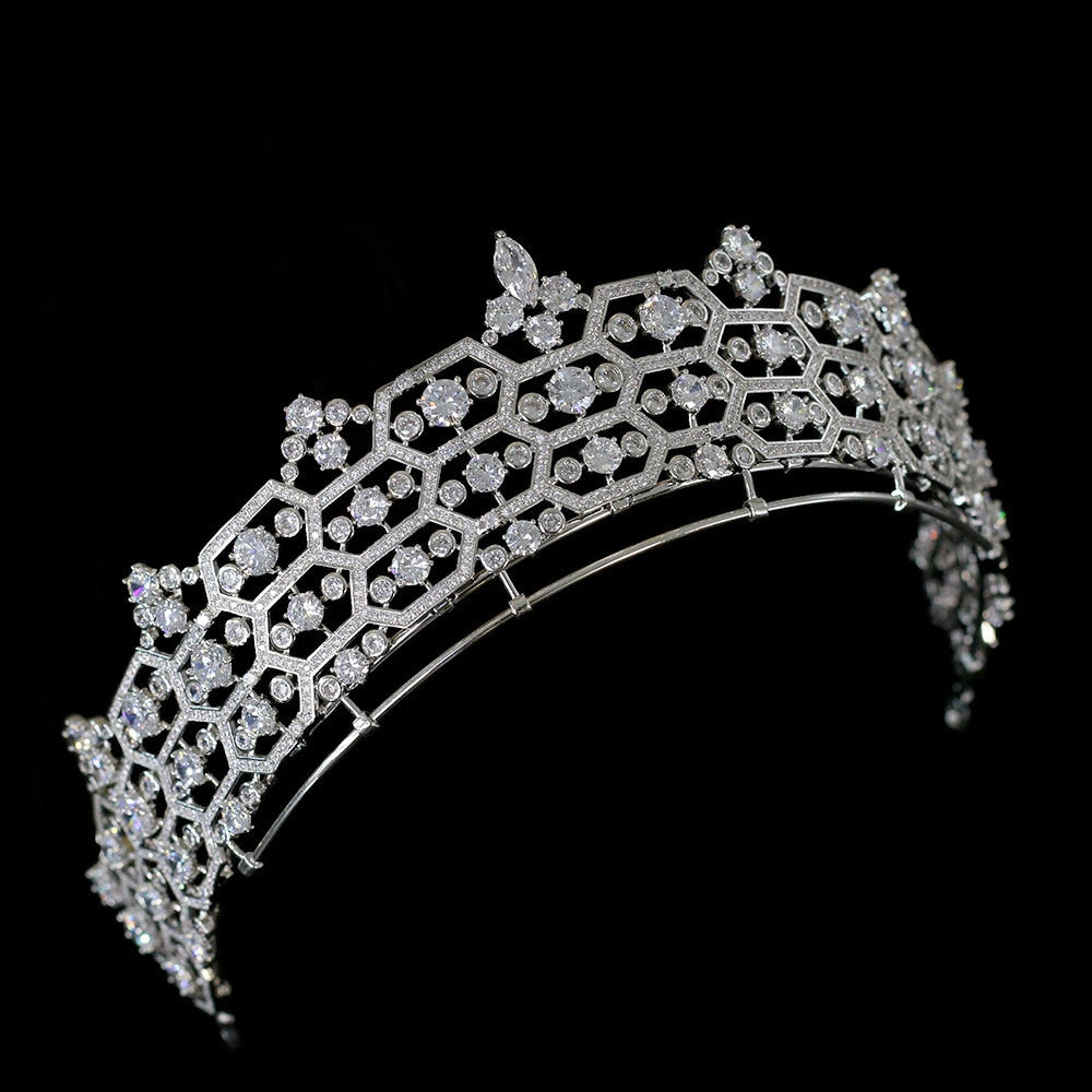 The Greville Tiara - Royal Replica Jewels - Queen Mother - Queen Camilla