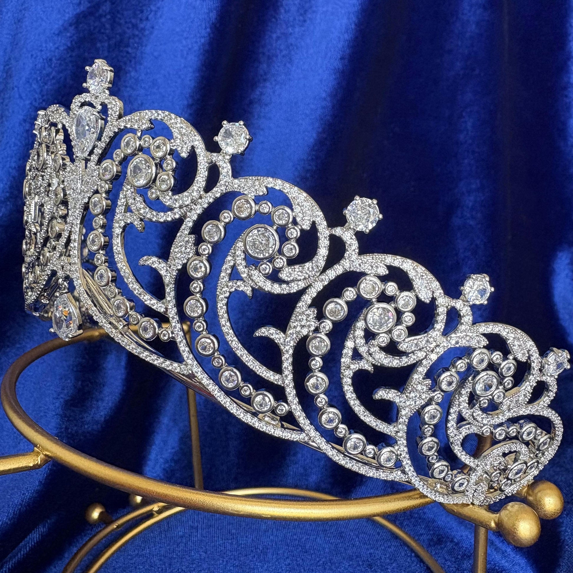 The Essex Tiara American Diamond Cubic Zirconia British Royal Jewelry Luxury Silver Bridal Crown Classic Elegant Wedding Handmade Headpiece