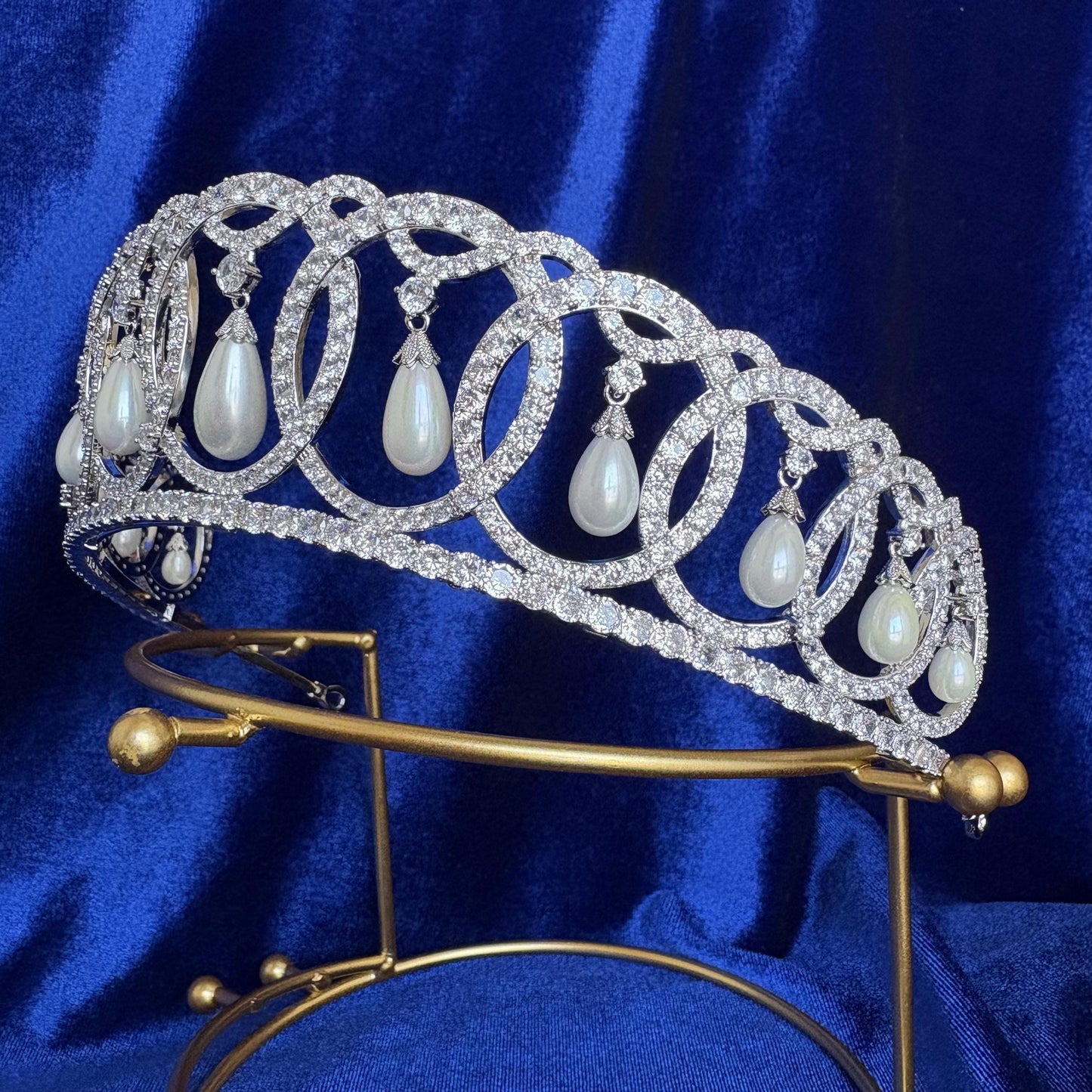The Vladimir Tiara Queen Elizabeth II British Royal Jewelry Pearl Wedding Bridal Crown Luxury Cubic Zirconia Real American Diamond Handmade