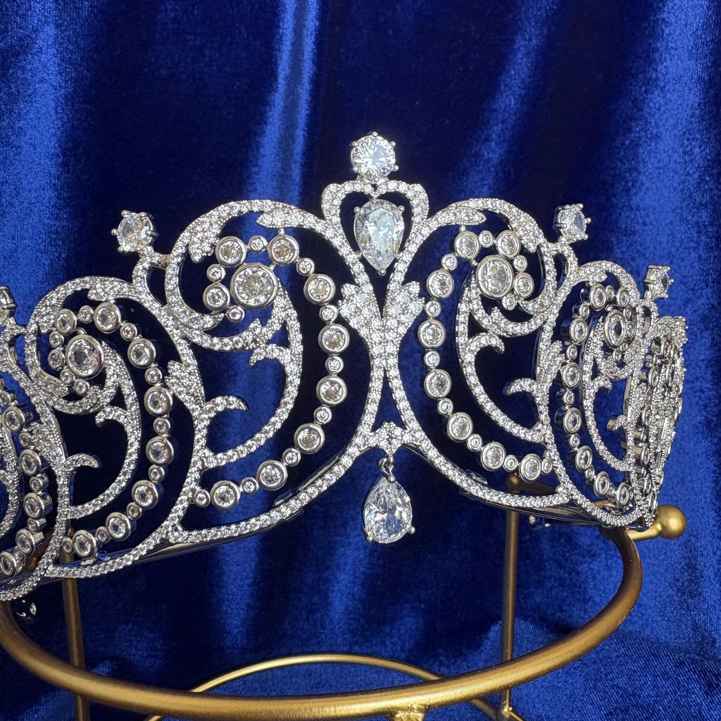 The Essex Tiara American Diamond Cubic Zirconia British Royal Jewelry Luxury Silver Bridal Crown Classic Elegant Wedding Handmade Headpiece