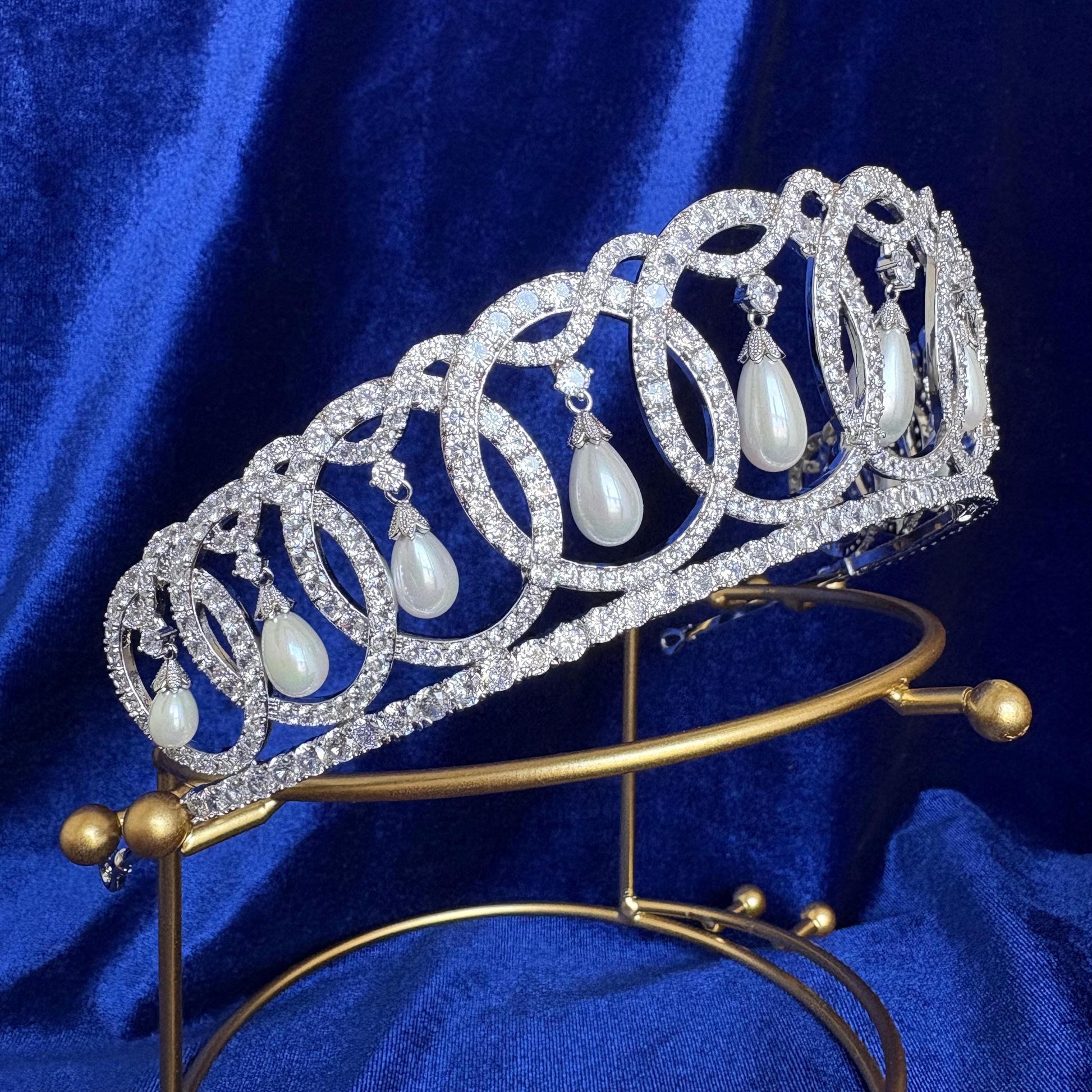 The Vladimir Tiara Queen Elizabeth II British Royal Jewelry Pearl Wedding Bridal Crown Luxury Cubic Zirconia Real American Diamond Handmade