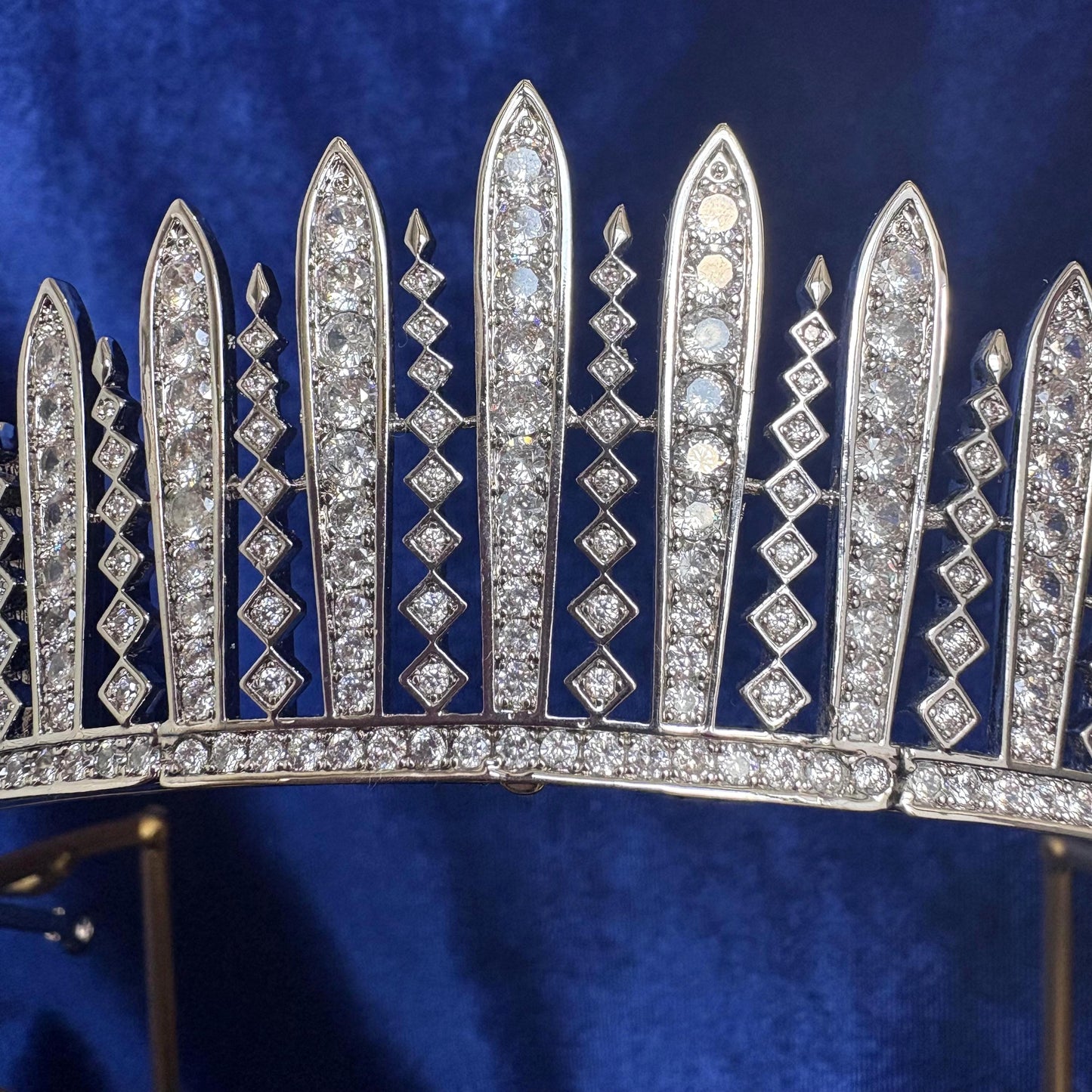 Cubic Zirconia Diamond Wedding Crown Silver Bridal Tiara Art Deco Classic Luxury Diadem for Bride Headpiece for Ball Prom