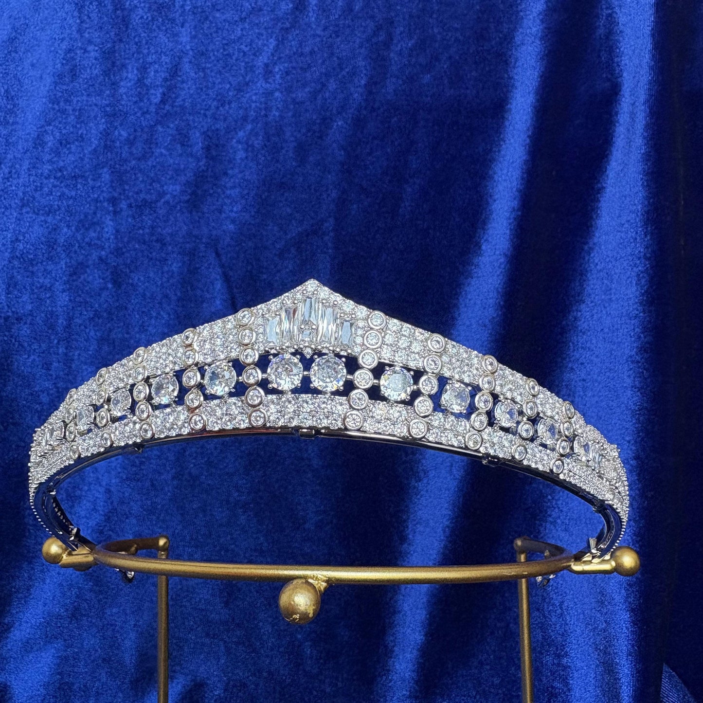 Duchess of Calabria's Ruby Royal Bridal Tiara Luxury Cubic Zirconia Minimal Elegant Wedding Crown Princess Style Silver Colour Headpiece