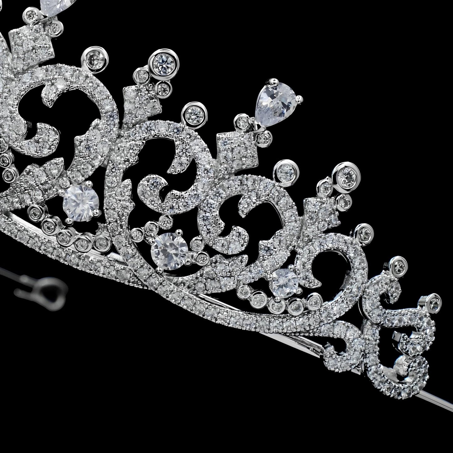 The Countess of Moy Royal Tiara Hearts Romantic Dainty Modern Wedding Crown Luxury Handmade CZ Diamond Bridal Headpiece Princess Style