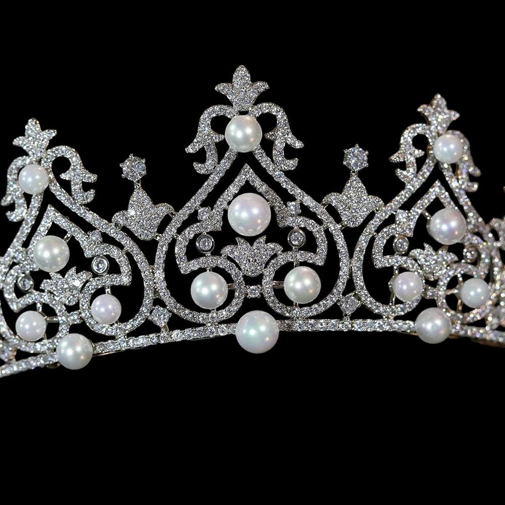 The Württemberg Ornate Pearl Tiara High Quality Wedding Crown CZ Diamond Dutch Royal Family Luxury Bridal Classic Headpiece Regal Style