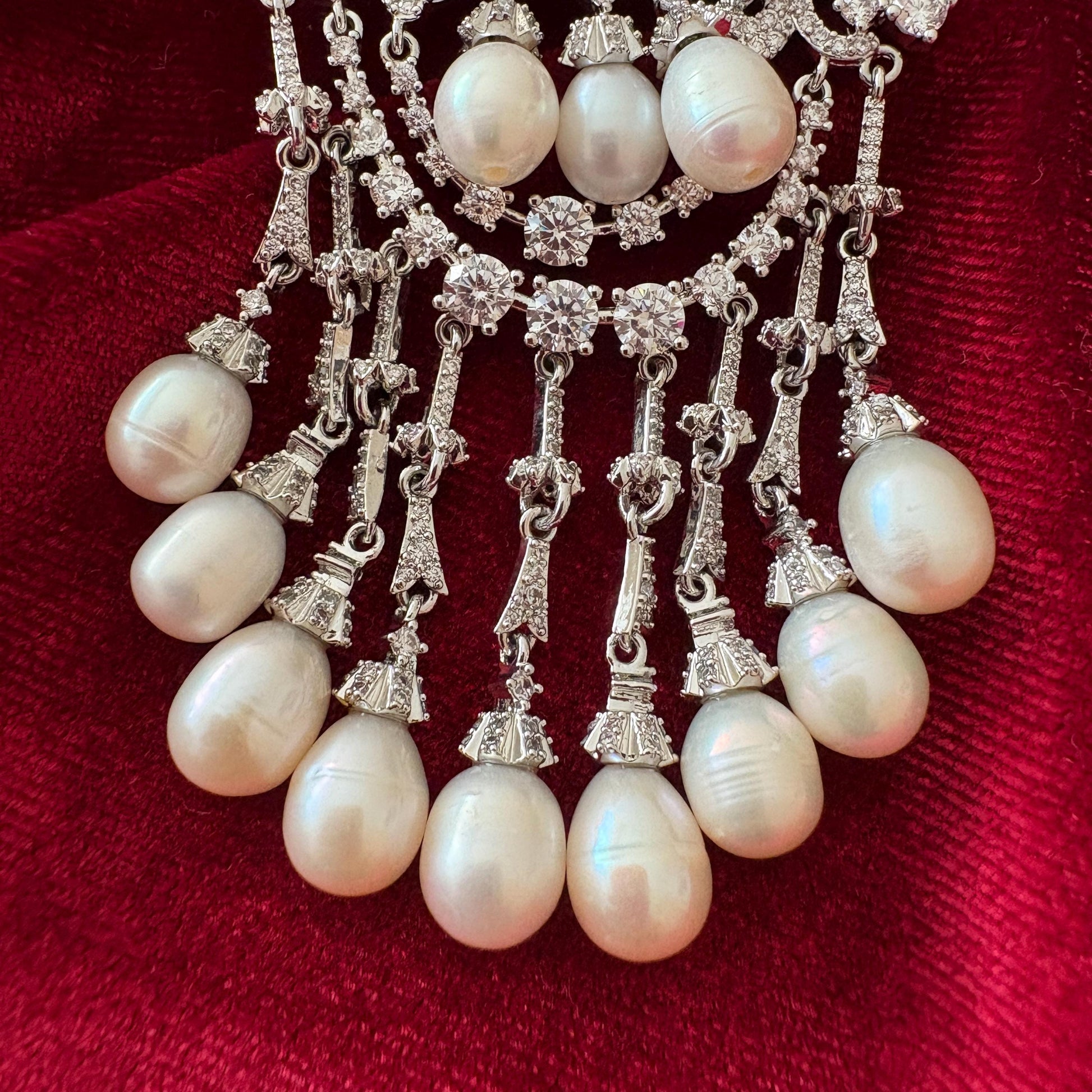 Bridal Wedding Brooch Victorian Russian Style Dandling Drop Pearls Full CZ Diamond Baroque Pin Russian Style Formal Jewelry Christmas Gift