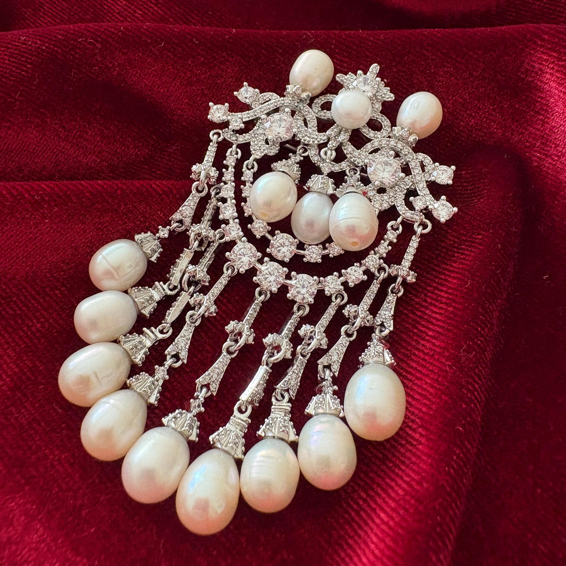 Bridal Wedding Brooch Victorian Russian Style Dandling Drop Pearls Full CZ Diamond Baroque Pin Russian Style Formal Jewelry Christmas Gift