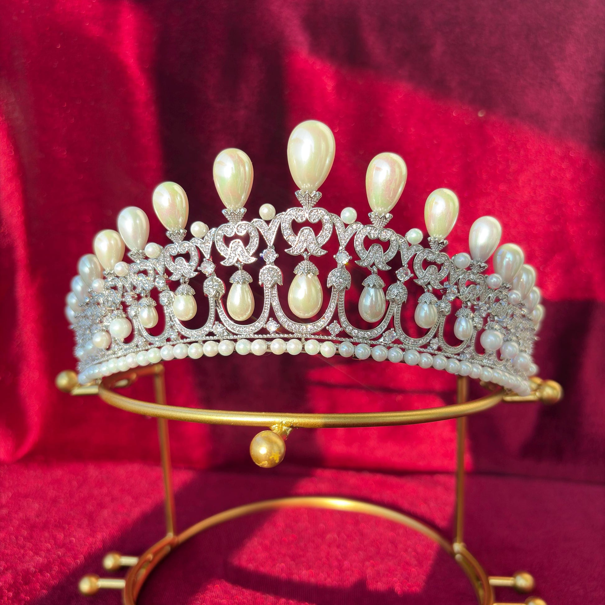 Dangling Drop Pearl Wedding Crown Handmade Sparkling Cubic Zirconia Bridal Tiara Rococo Edwardian Baroque Style Big High Headpiece for Bride