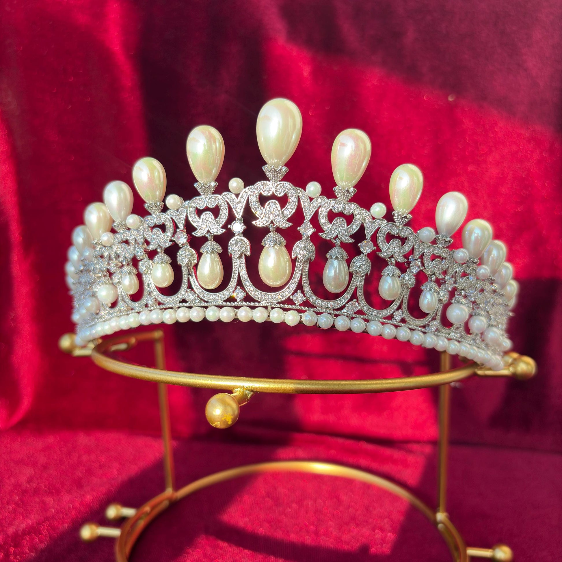 Dangling Drop Pearl Wedding Crown Handmade Sparkling Cubic Zirconia Bridal Tiara Rococo Edwardian Baroque Style Big High Headpiece for Bride