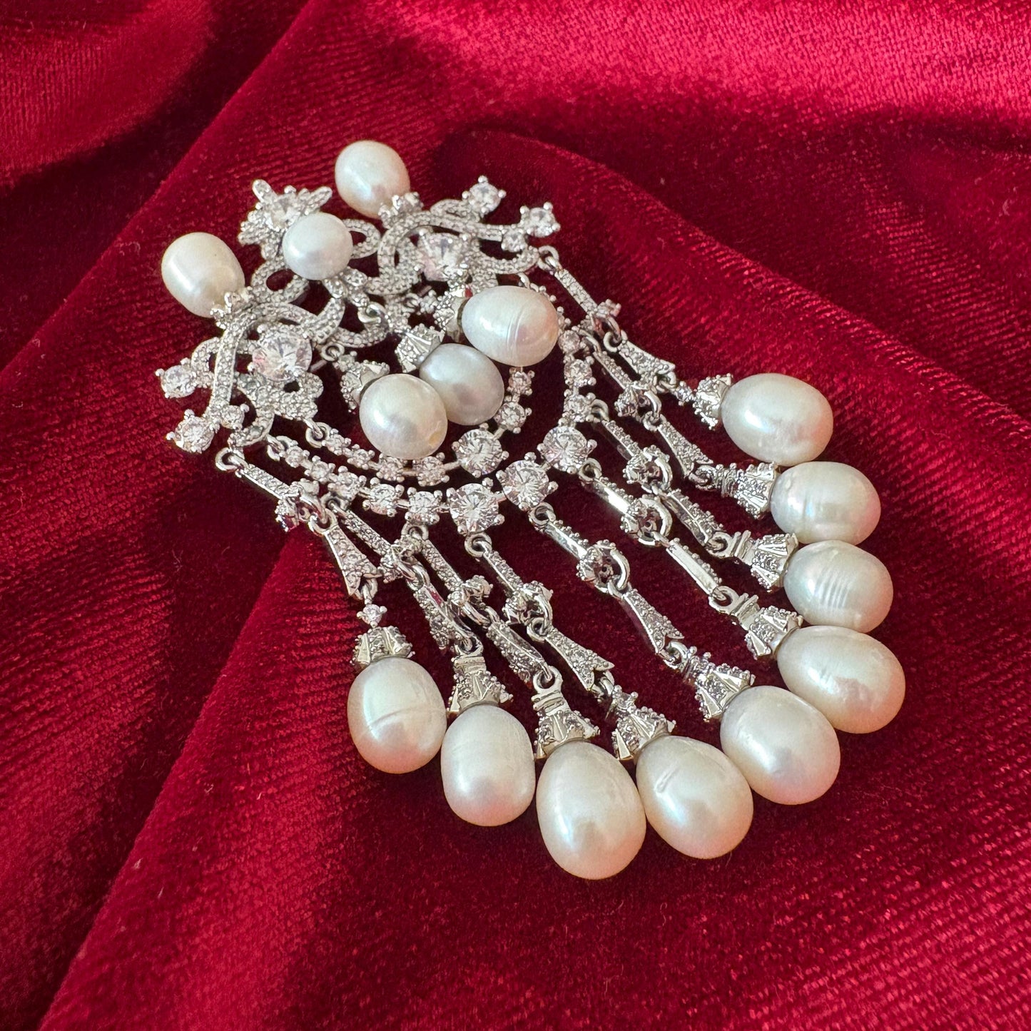 Bridal Wedding Brooch Victorian Russian Style Dandling Drop Pearls Full CZ Diamond Baroque Pin Russian Style Formal Jewelry Christmas Gift