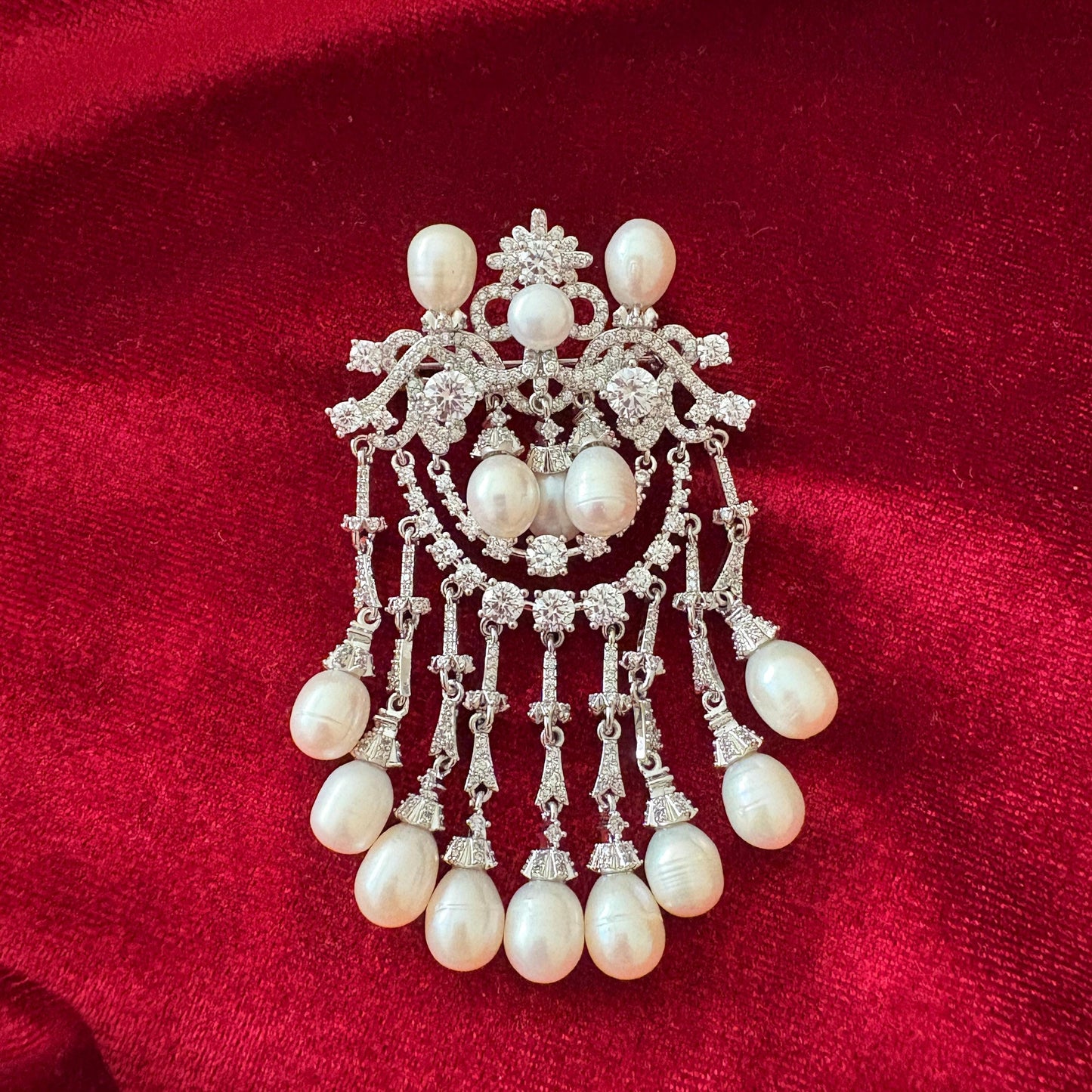Bridal Wedding Brooch Victorian Russian Style Dandling Drop Pearls Full CZ Diamond Baroque Pin Russian Style Formal Jewelry Christmas Gift
