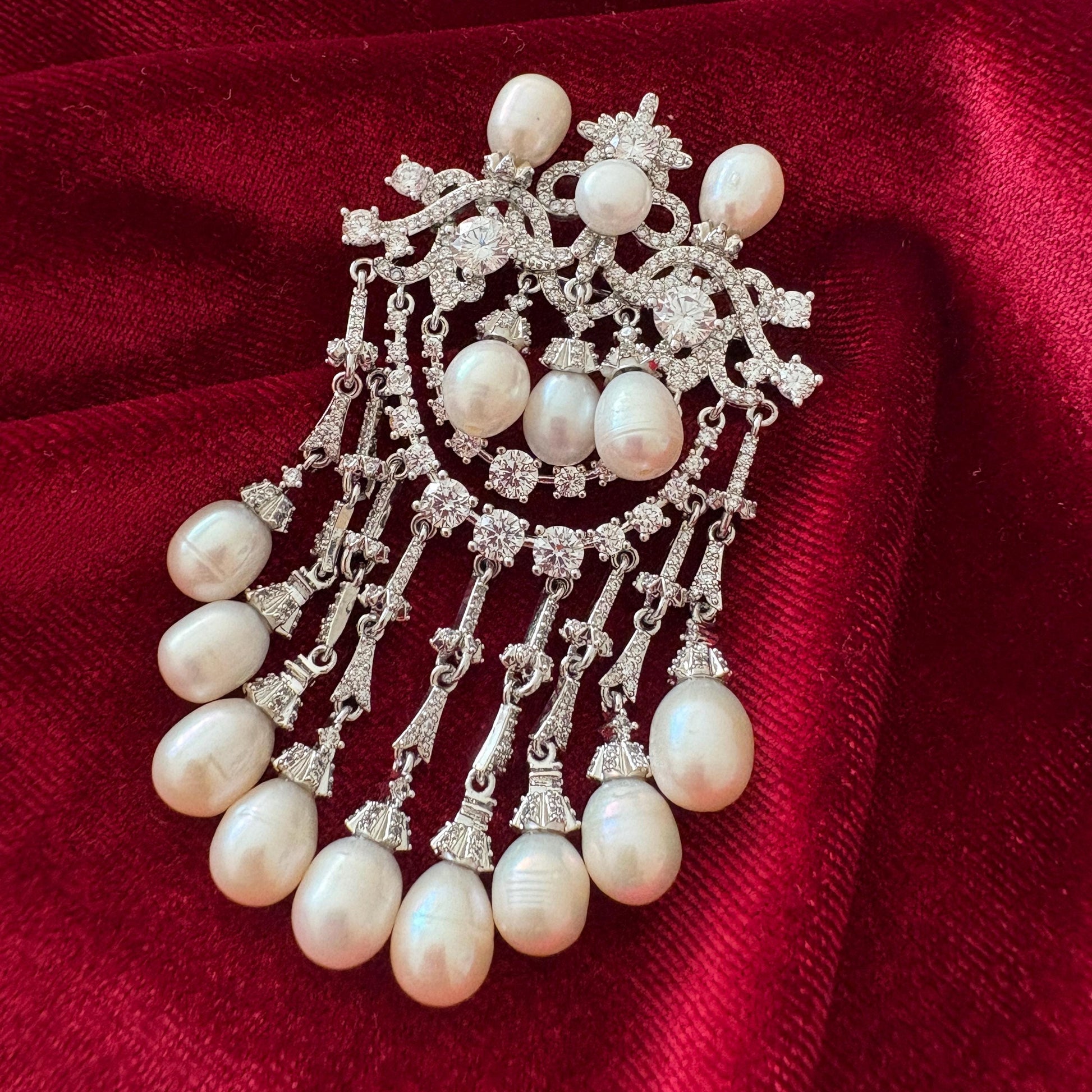 Bridal Wedding Brooch Victorian Russian Style Dandling Drop Pearls Full CZ Diamond Baroque Pin Russian Style Formal Jewelry Christmas Gift