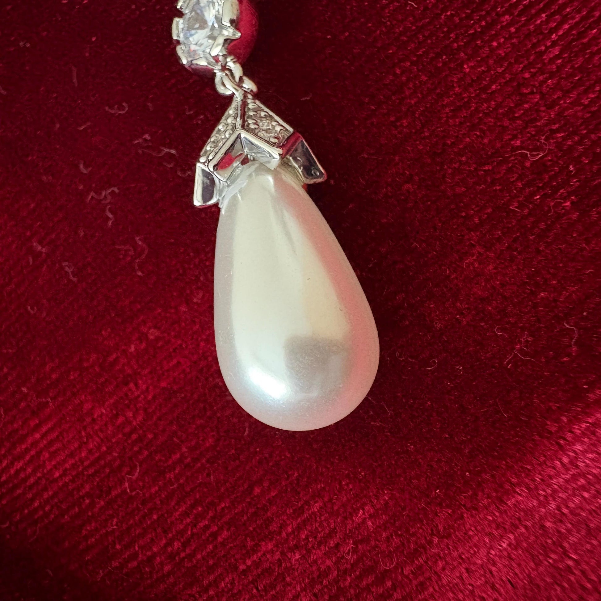 Dangling Pearl Round Brooch Full CZ American Diamond Halo Statement Silver Colour Wedding Bridal Pin Vintage Classical Victorian Style