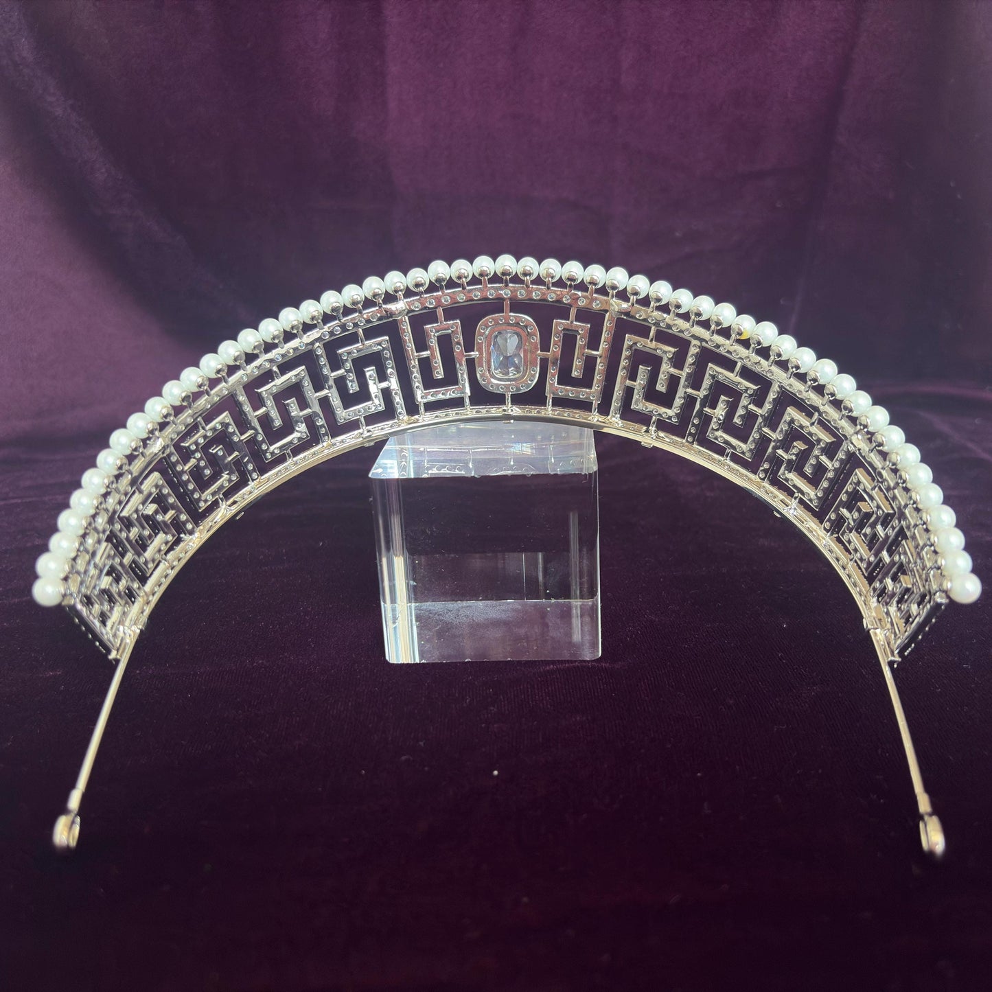 Pearl Art Deco Greek Bridal Tiara Geometrical Design Modern Wedding Crown Sparkling Headpiece Vintage Style Glamorous Tiara for Bride Prom