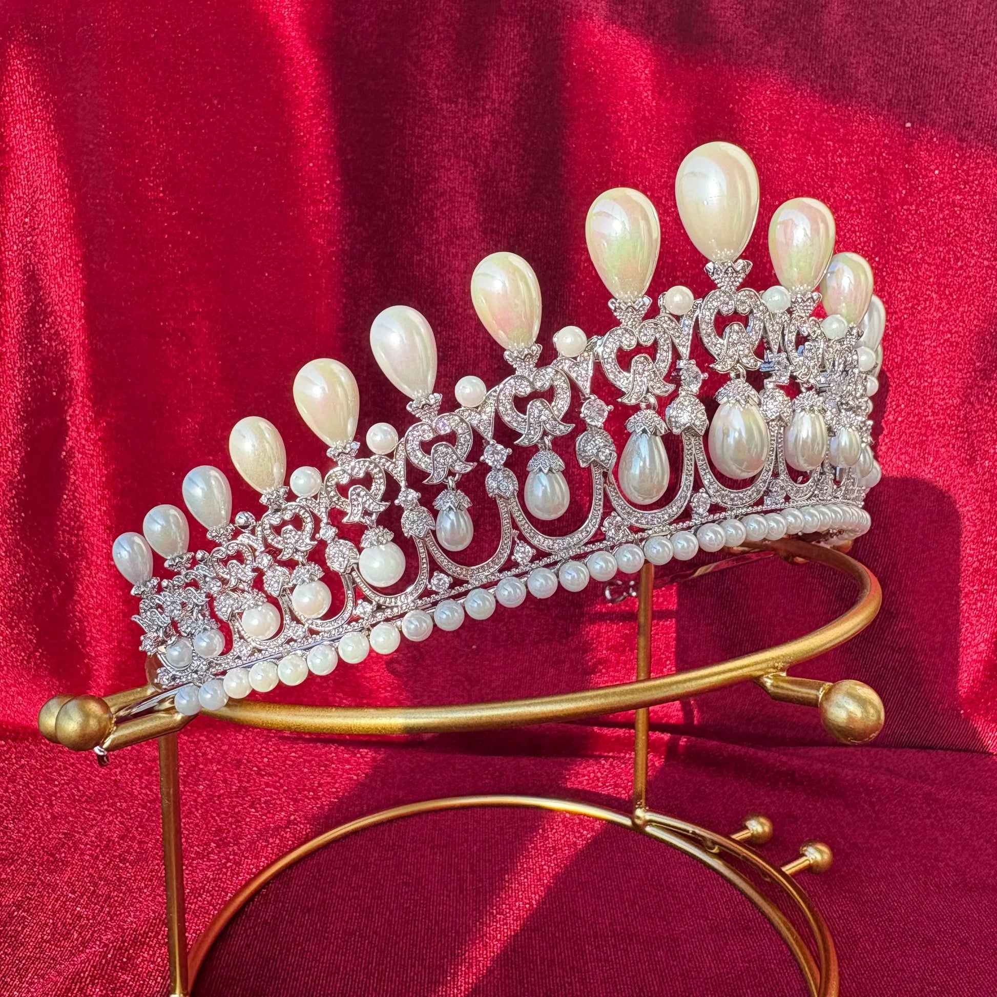 Dangling Drop Pearl Wedding Crown Handmade Sparkling Cubic Zirconia Bridal Tiara Rococo Edwardian Baroque Style Big High Headpiece for Bride