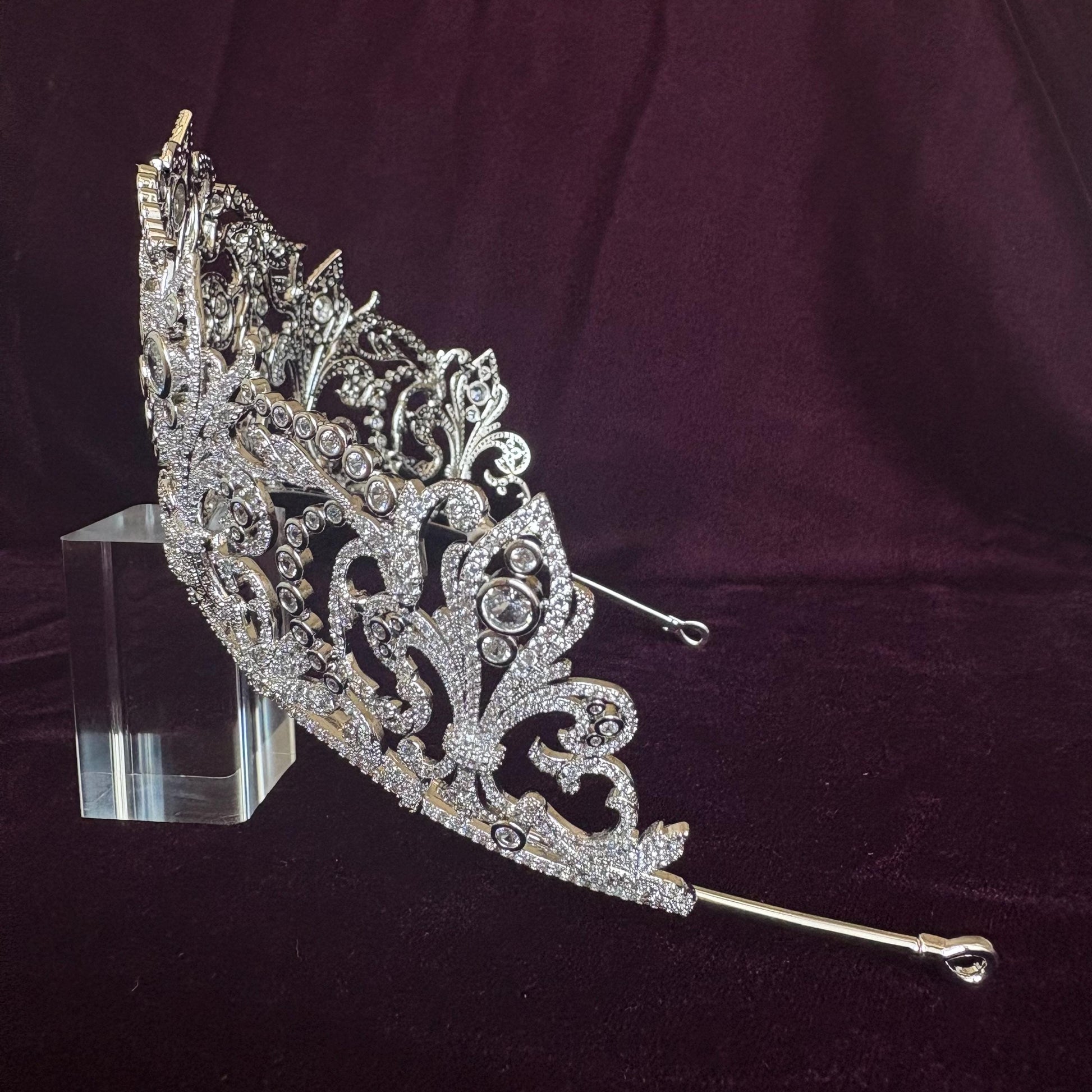 Baroque Bridal Tiara Fleur de Lis Wedding Crown Silver Queen Headpiece Luxury Vintage Big High Regal Diadem Cathedral Classic Wedding