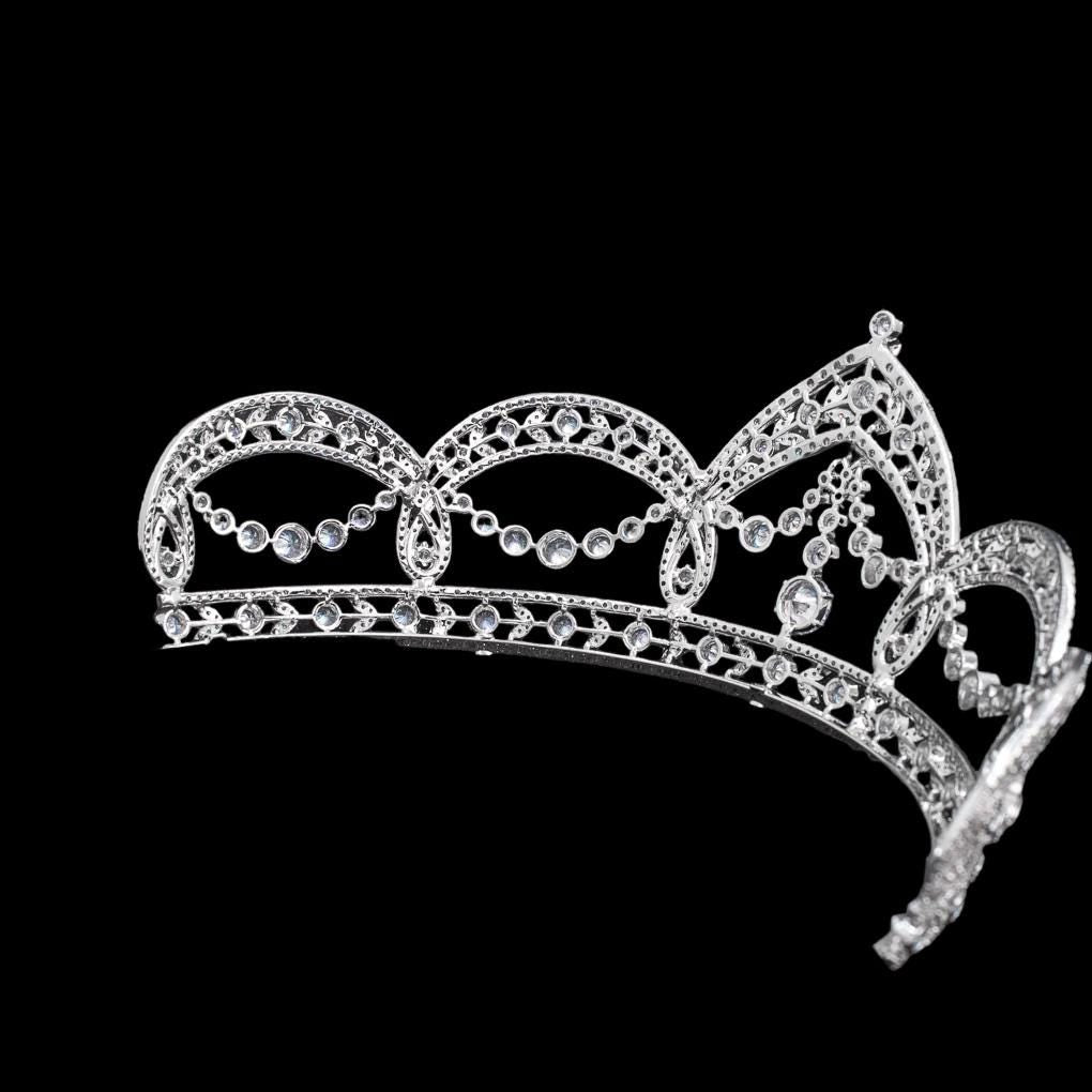 Art Deco Luxury Handmade Sparkling Cubic Zirconia Wedding Crown Baroque Bridal Tiara Vintage Queen Style Headpiece for Bride Baroque
