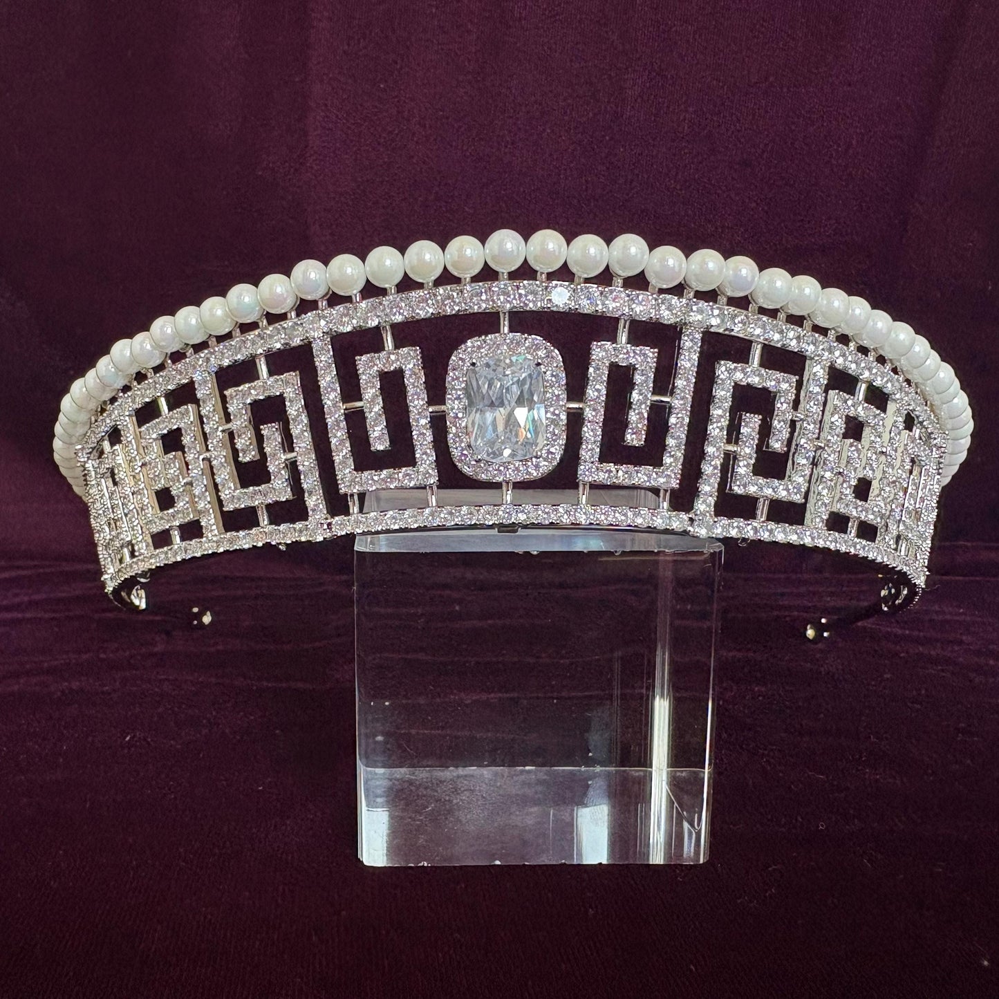 Pearl Art Deco Greek Bridal Tiara Geometrical Design Modern Wedding Crown Sparkling Headpiece Vintage Style Glamorous Tiara for Bride Prom