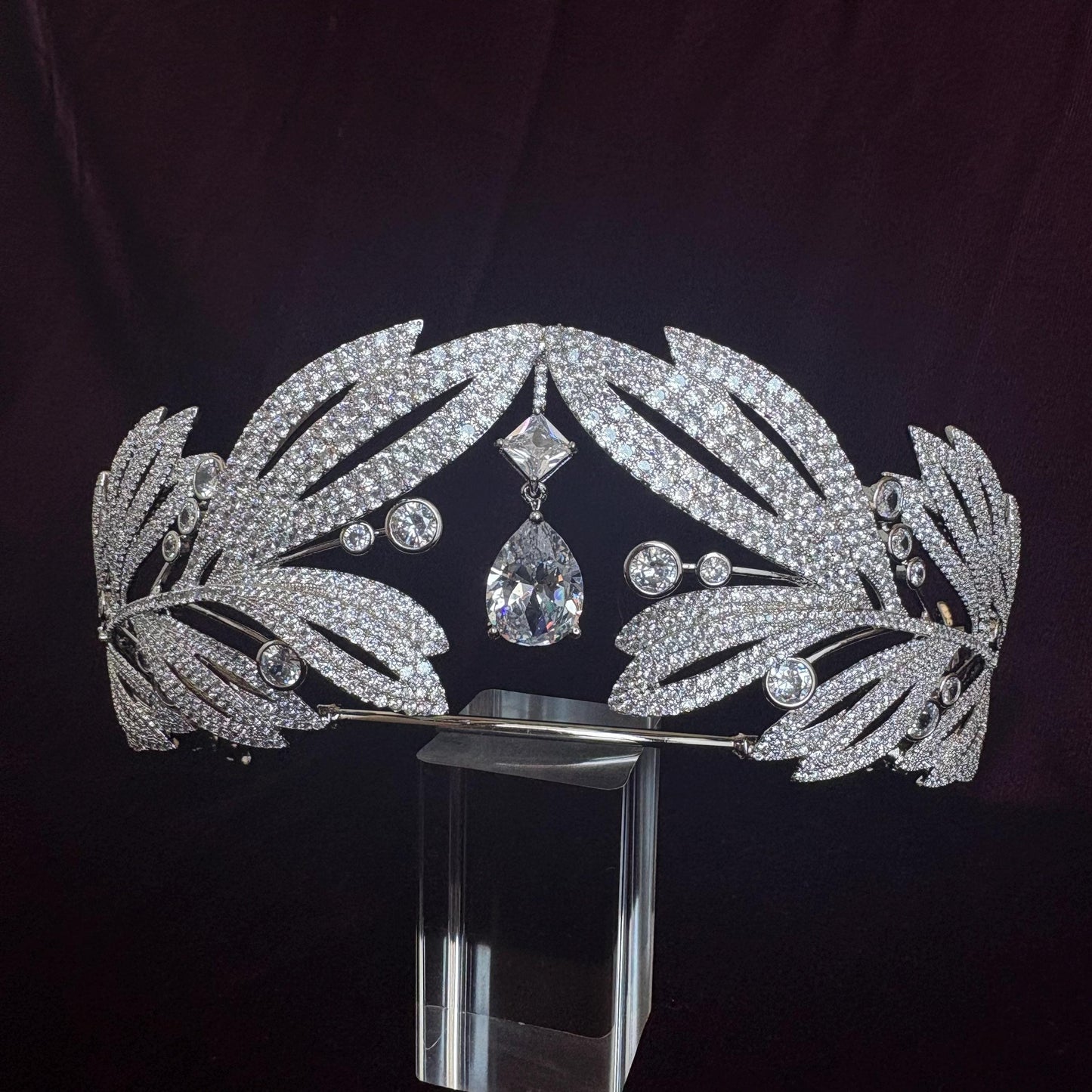 Laurel Leaf Greek Goddess Wedding Crown Olympian Mythology Design Ethereal Bridal Tiara Divine Style Drop Diamond Silver Headpiece