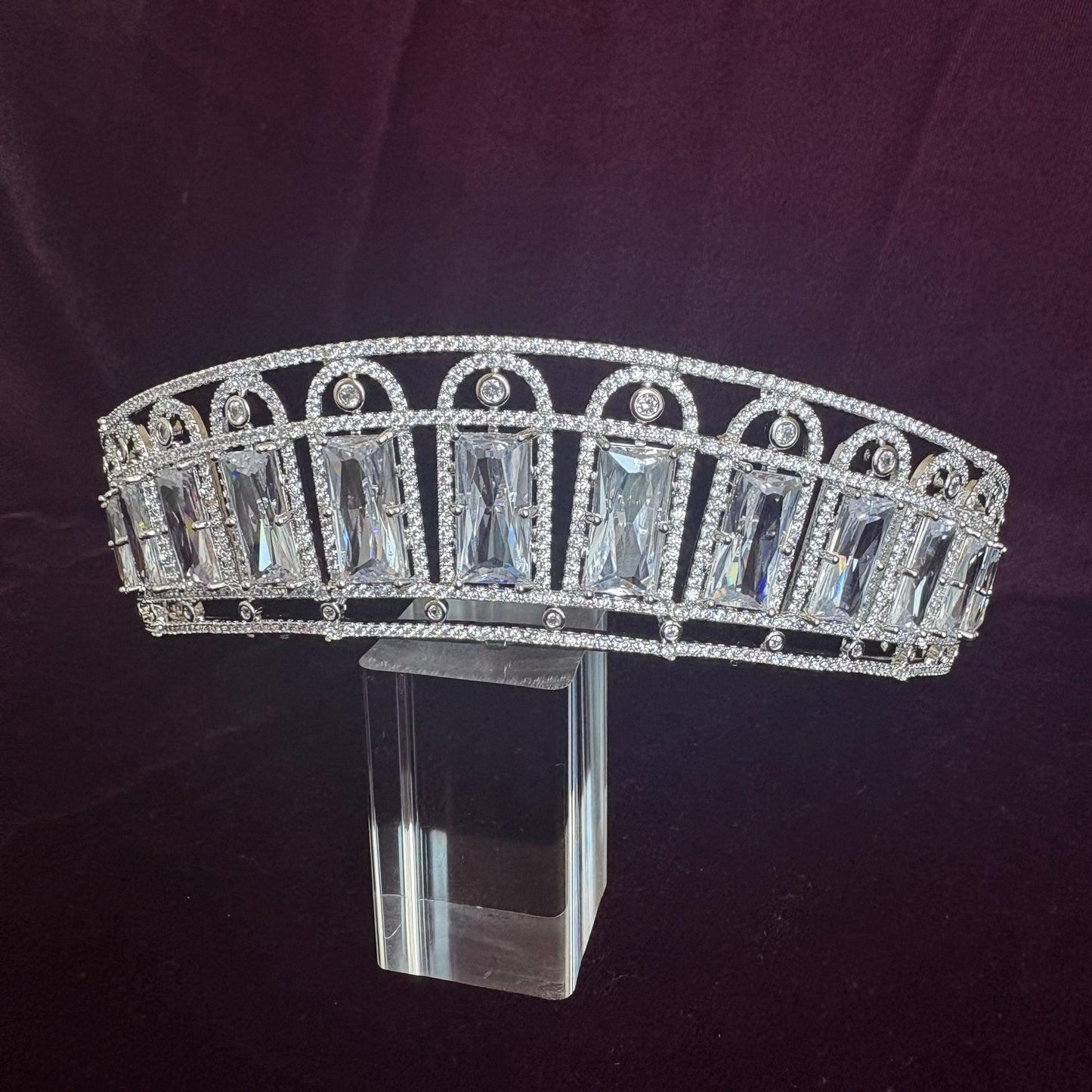 Ultra Reflective Cubic Zirconia Ethereal Bridal Crown Luxury Fairytale Goddess Style Handmade Cubic Zirconia Wedding Tiara for Photoshoots