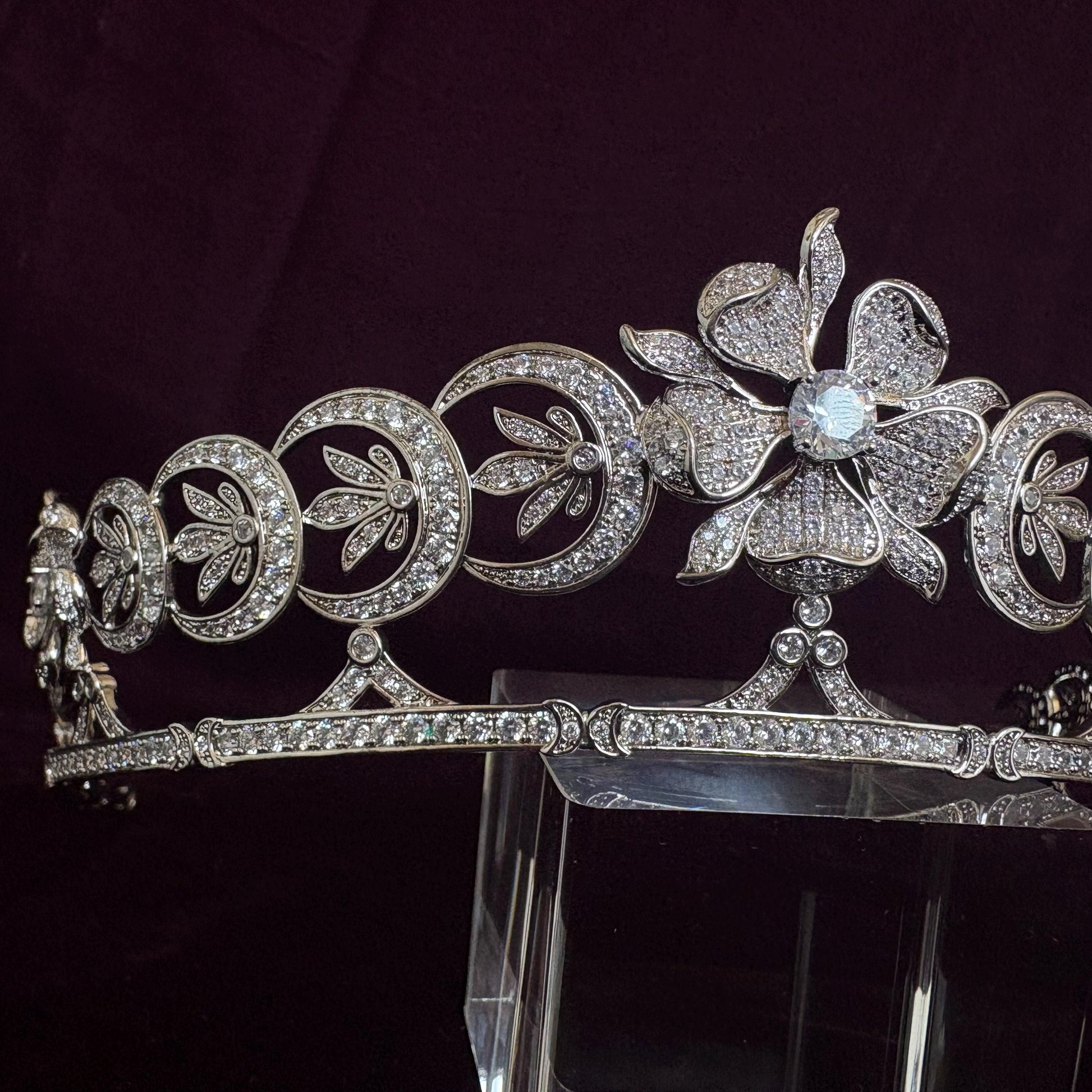 Floral Wedding Crown Bridal Tiara Antique StyleNeo-Classical Wedding Diadem