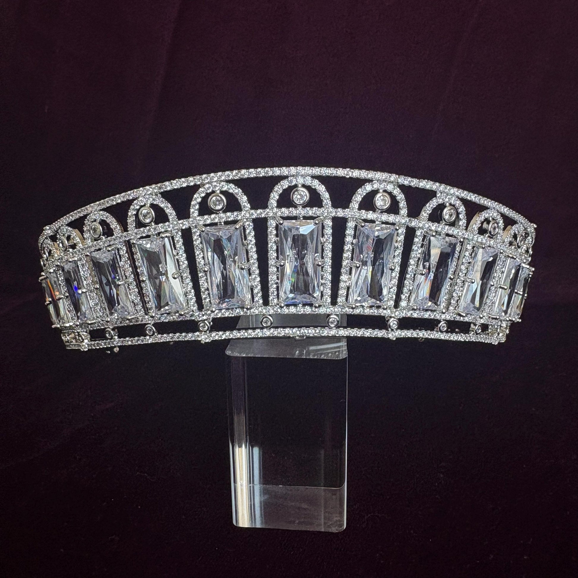 Whimsical Ultra Reflective Ethereal Bridal Crown Luxury Fairytale Goddess Style Handmade Cubic Zirconia Wedding Tiara for Photoshoots