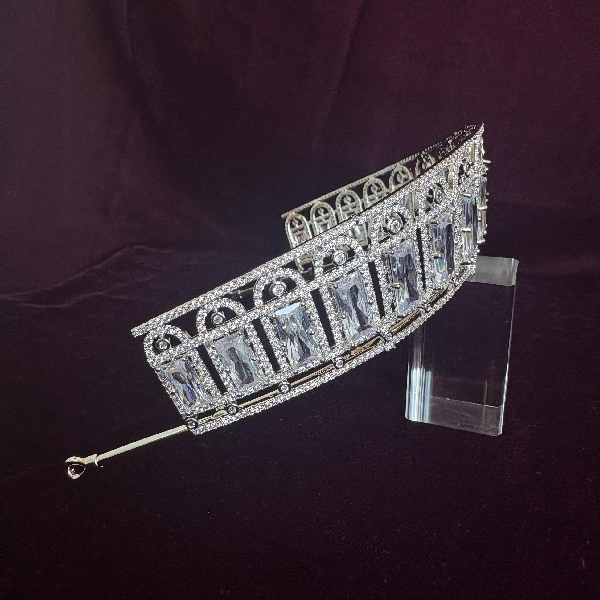 Ultra Reflective Cubic Zirconia Ethereal Bridal Crown Luxury Fairytale Goddess Style Handmade Cubic Zirconia Wedding Tiara for Photoshoots