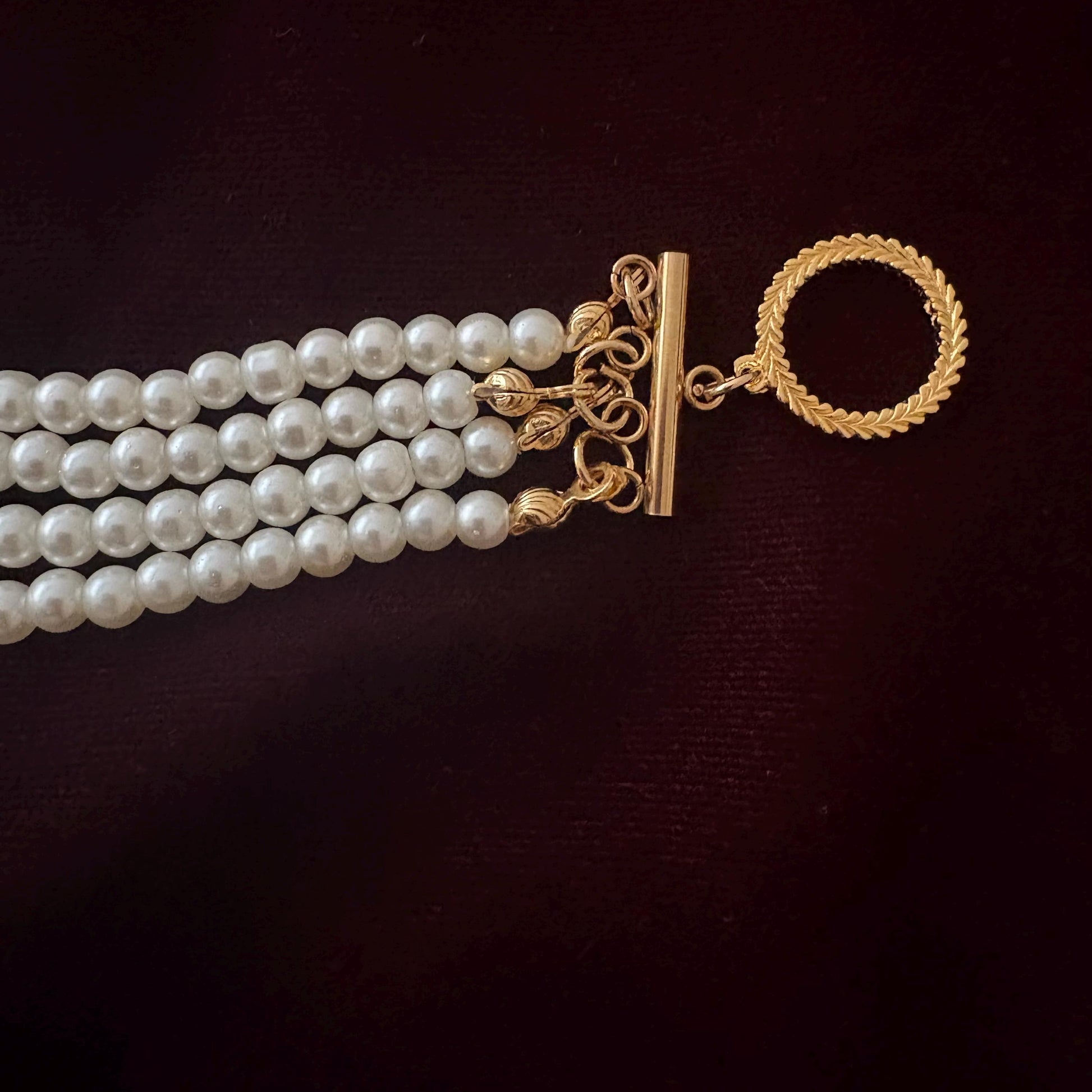 Art Deco Long Pearl Necklace Vintage Inspired Old Glam with Tassel Royal Court Style Gold Plated Clasp White Glass Pearls