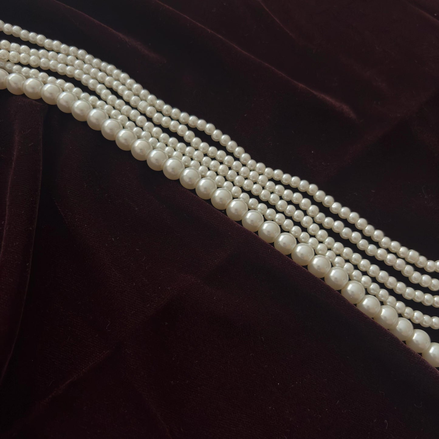 Art Deco Long Pearl Necklace Vintage Inspired Old Glam with Tassel Royal Court Style Gold Plated Clasp White Glass Pearls