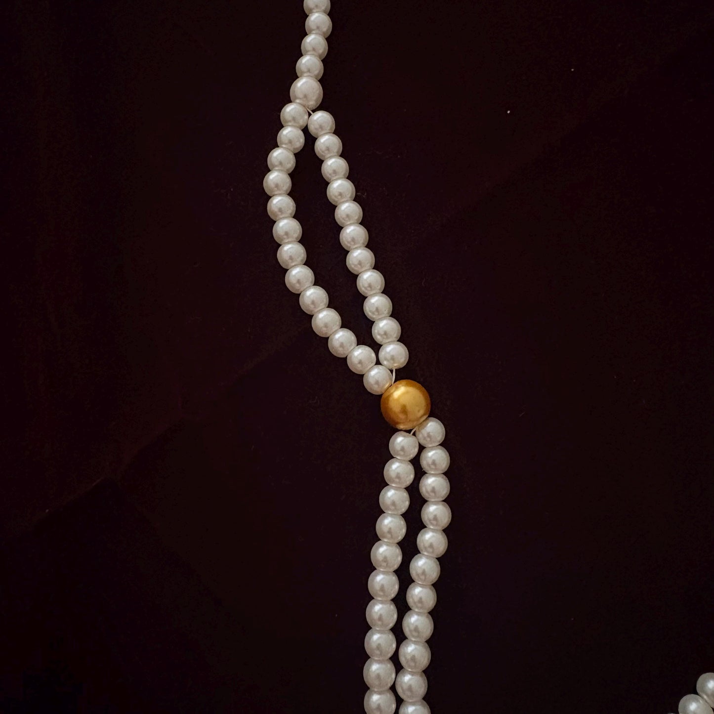 Double Strand Pearl Necklace wth Gold Beads 24K Gold Plated T-Clasp Luxury White Glass Pearls Necklace Vintage Style Two Toned Necklace