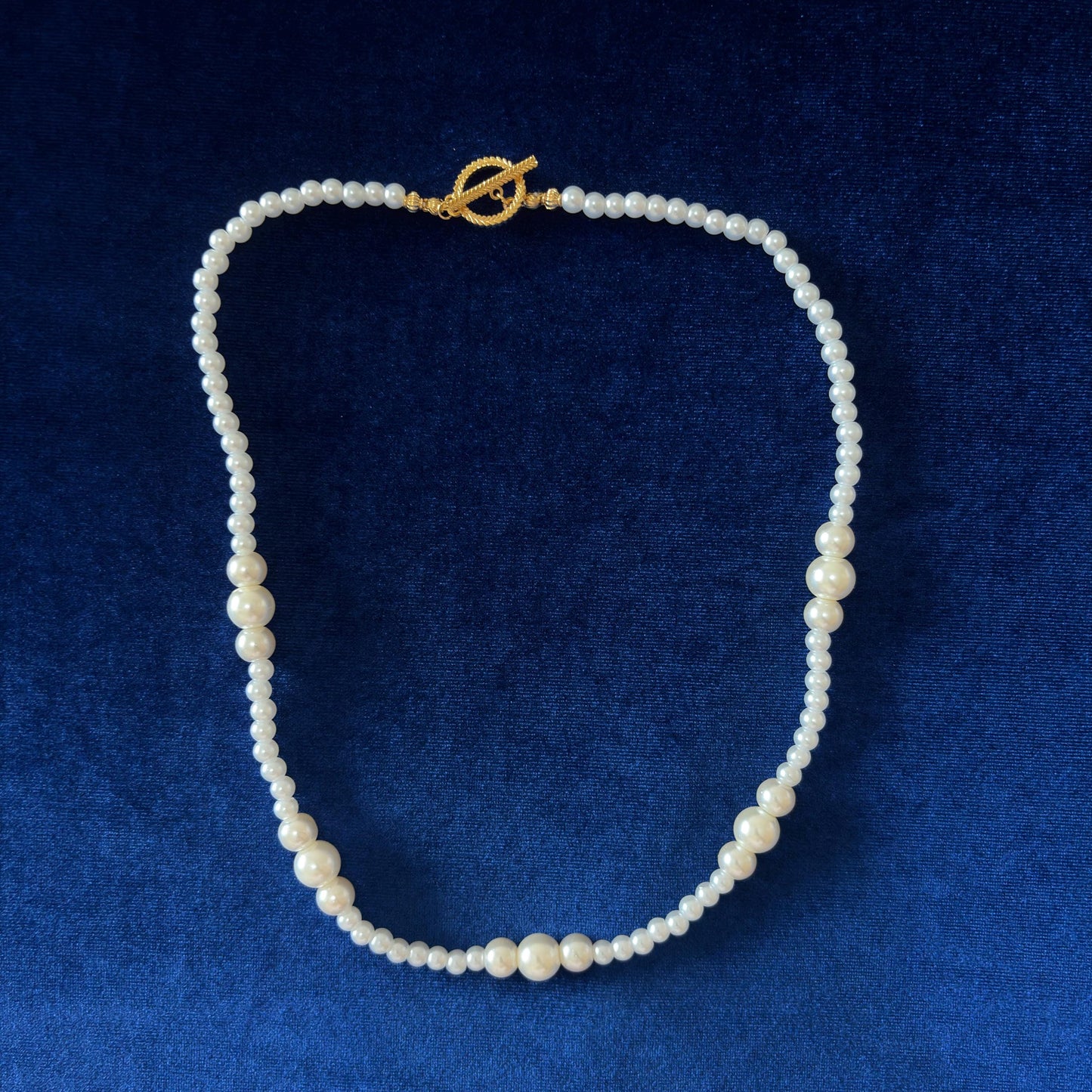 White Majorica Pearls Princess Lenght One Row Single Strand Necklace Gold Plated Clasp Handmade & Silk Thread