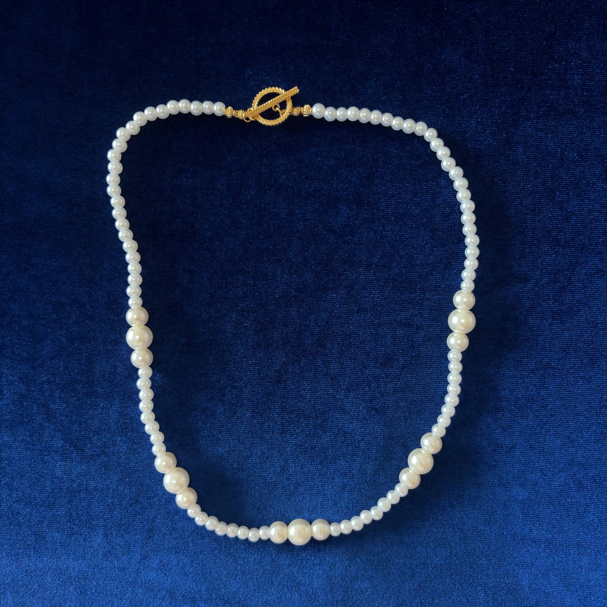 White Majorica Pearls Princess Lenght One Row Single Strand Necklace Gold Plated Clasp Handmade & Silk Thread