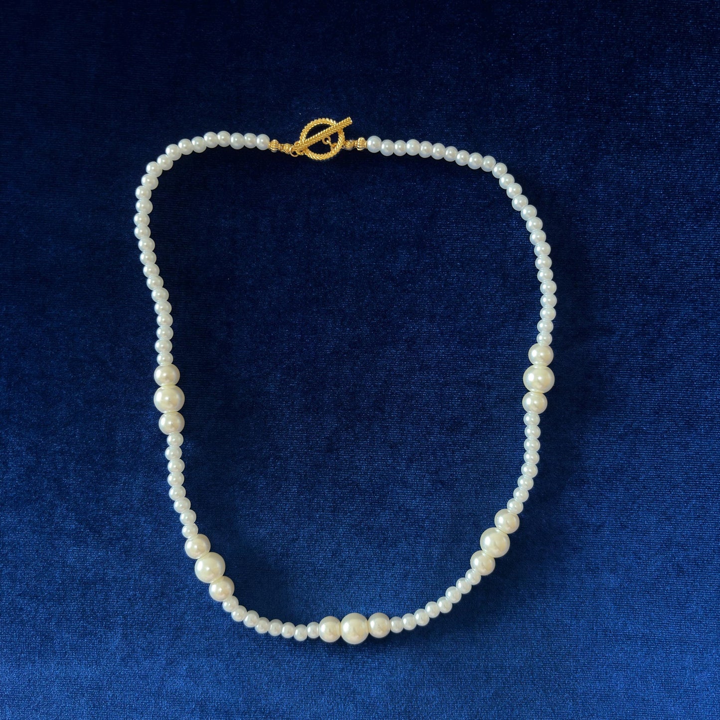White Majorica Pearls Princess Lenght One Row Single Strand Necklace Gold Plated Clasp Handmade & Silk Thread