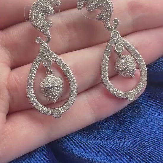 Catherine, Princess of Wales Duchess of Cambridge Wedding Bridal Earrings Silver CZ Zirconia Dangle Drop Luxury Royal Jewelry Classic